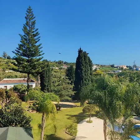 La Pina Guest house *