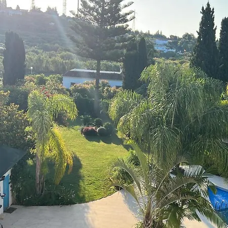 La Pina Guest house *